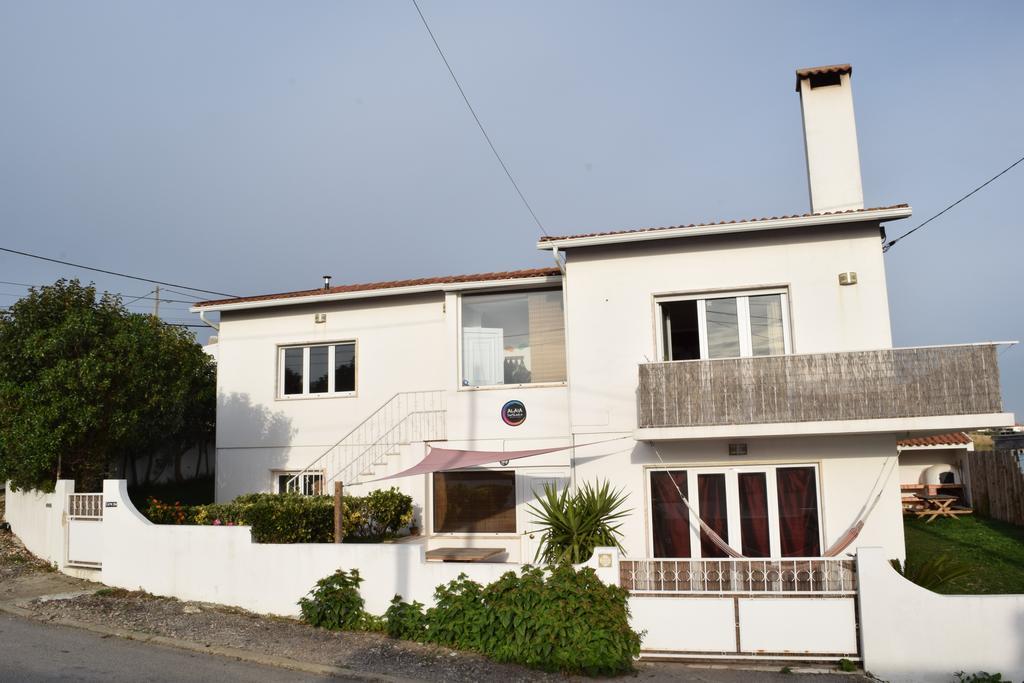 Alaia Surflodge Ericeira Exterior photo